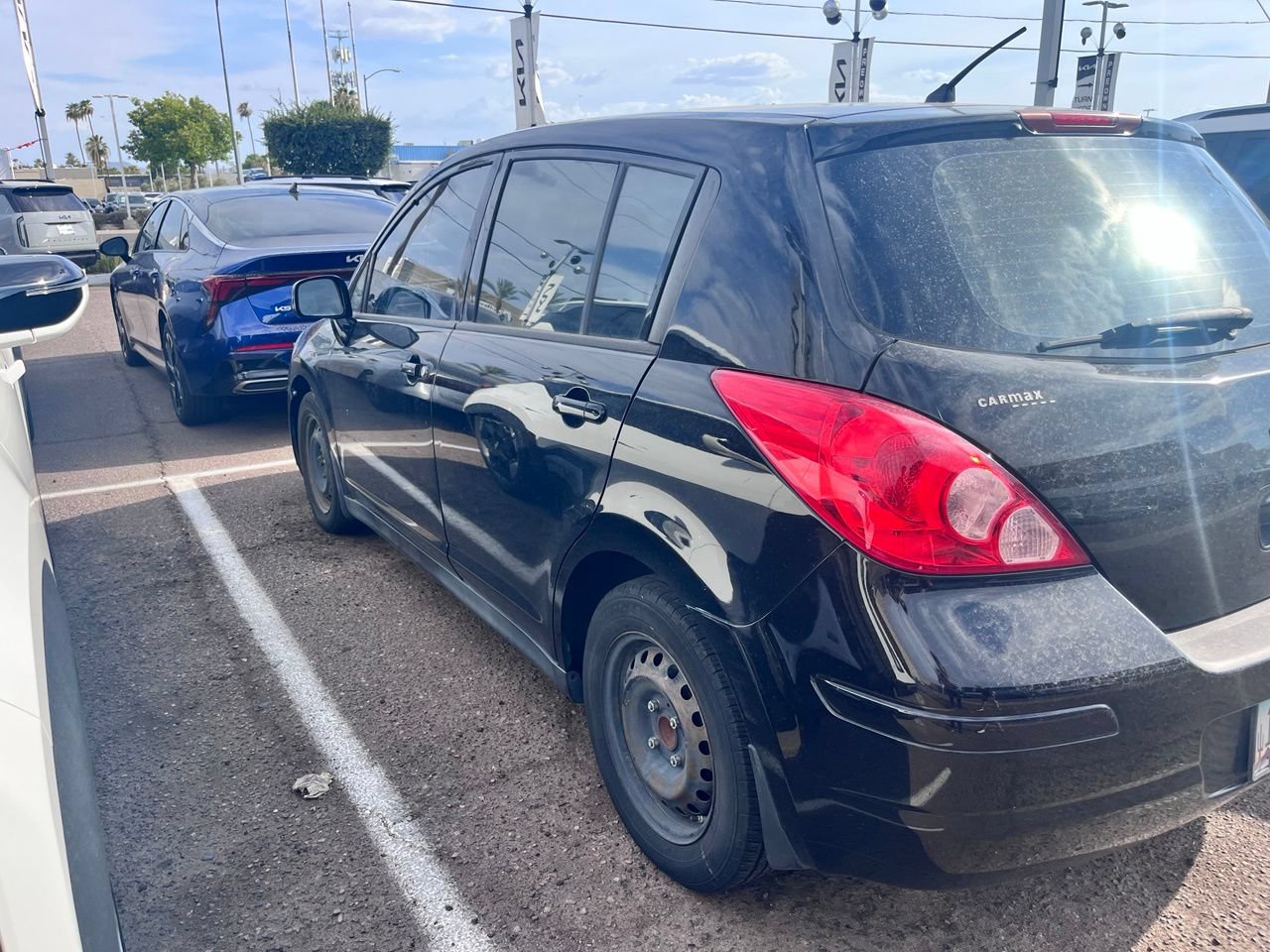 Used 2011 Nissan Versa 1.8 S w/ PWR Plus Pkg FWD image 4