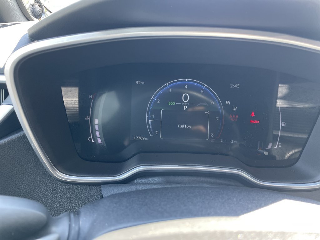 Used 2025 Toyota Corolla XSE FWD image 17