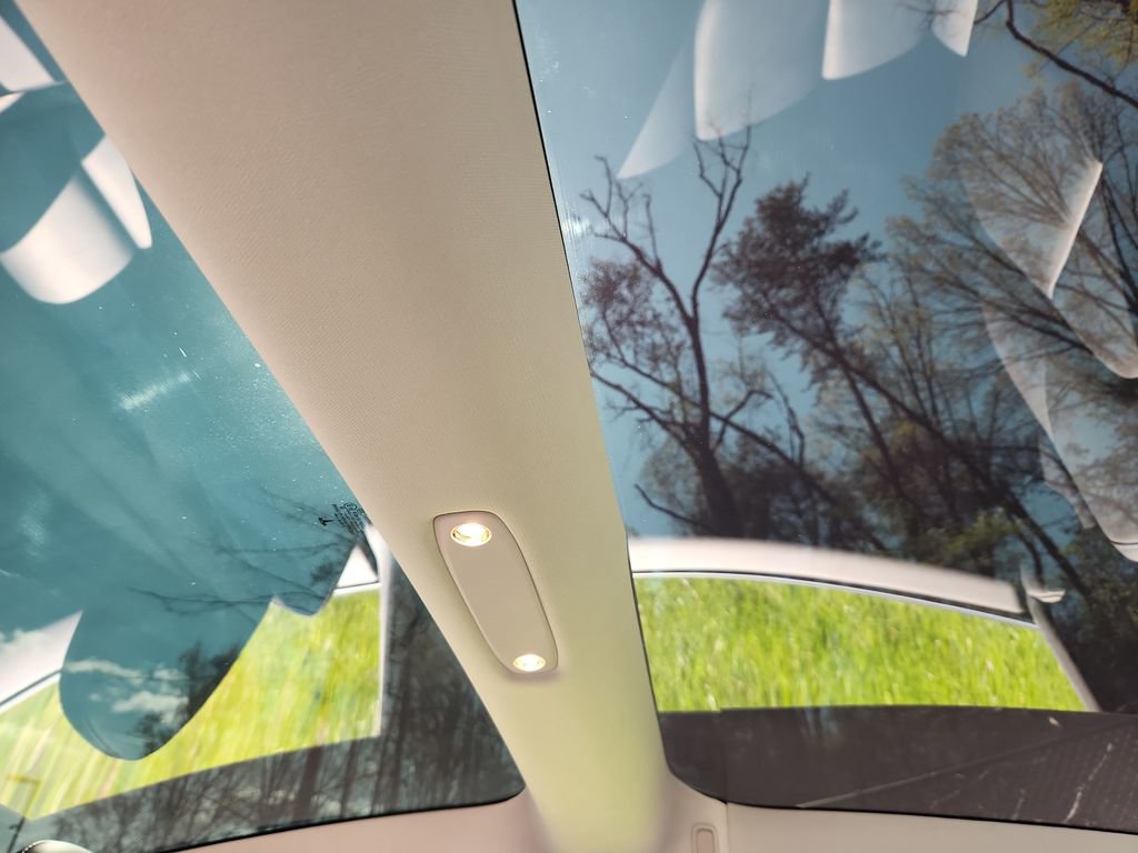 Used 2019 Tesla Model 3 image 25