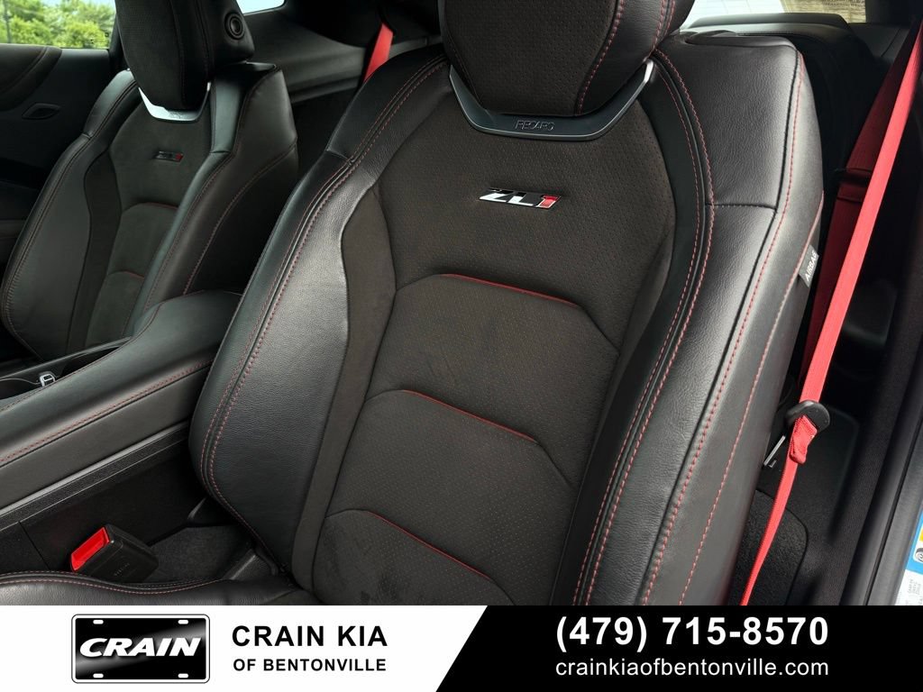 Used 2022 Chevrolet Camaro ZL1 RWD image 24