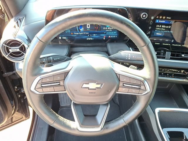 Used 2025 Chevrolet Equinox LT FWD image 12