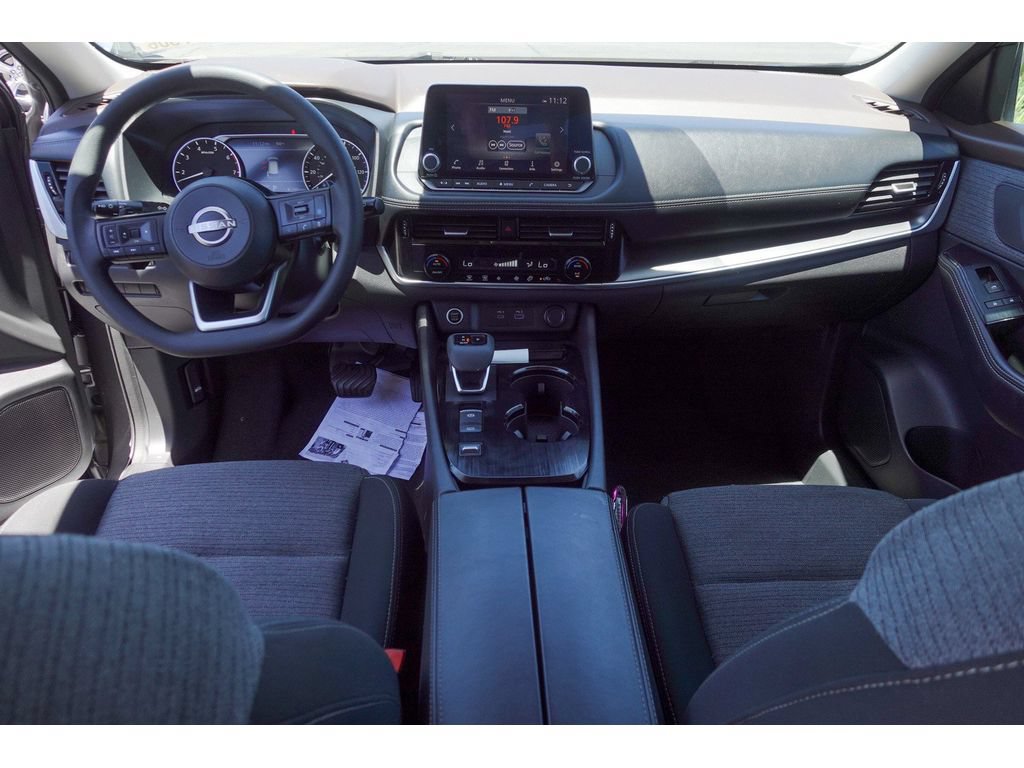Used 2022 Nissan Rogue SV FWD image 27