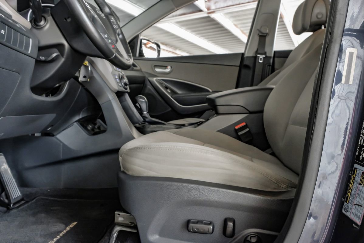 Used 2014 Hyundai Santa Fe Sport w/ Popular Equipment Package 02 image 30