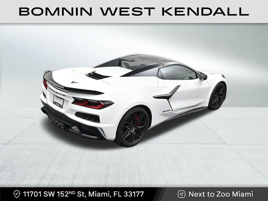 Used 2026 Chevrolet Corvette Z06 image 16