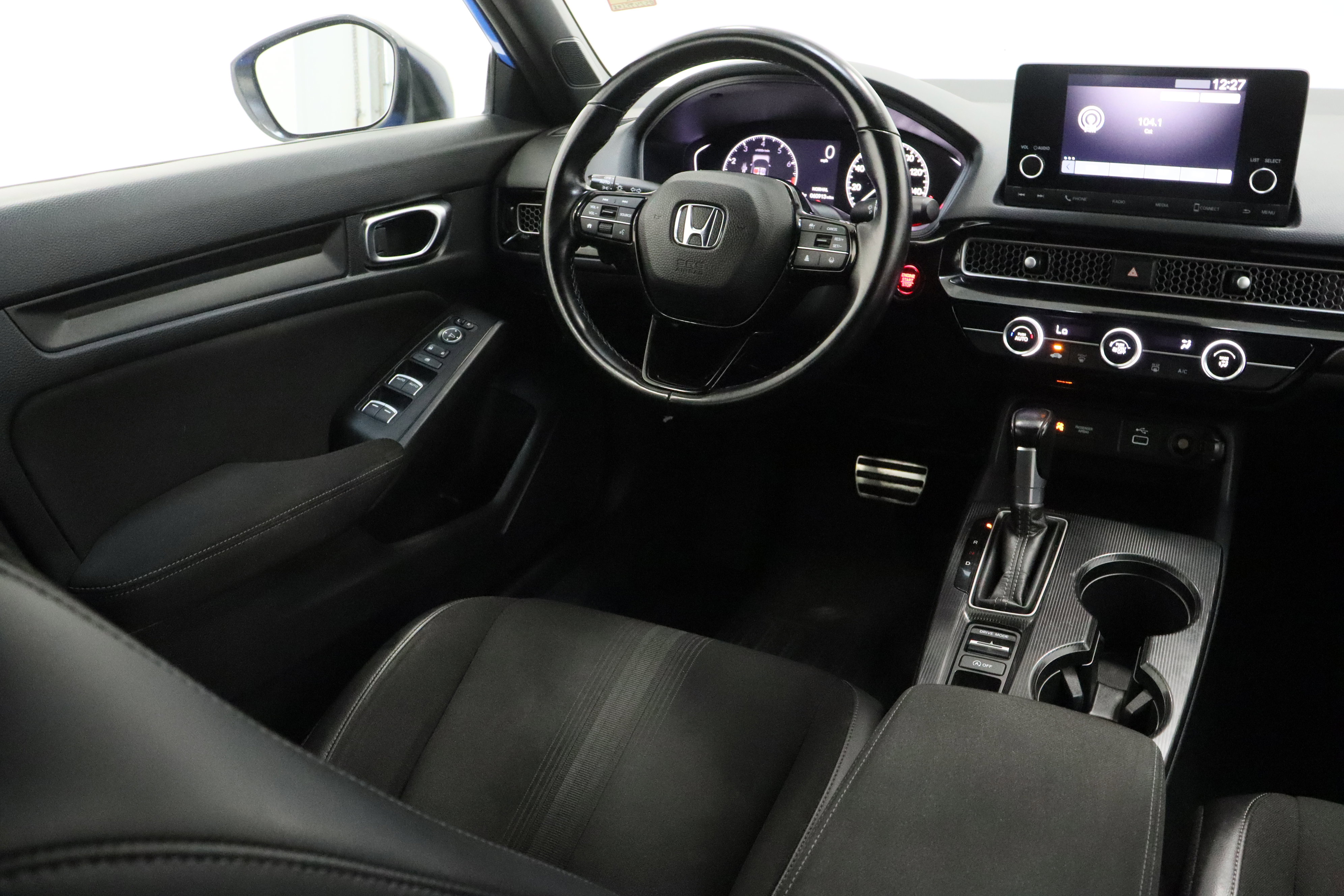 Used 2022 Honda Civic Sport image 27