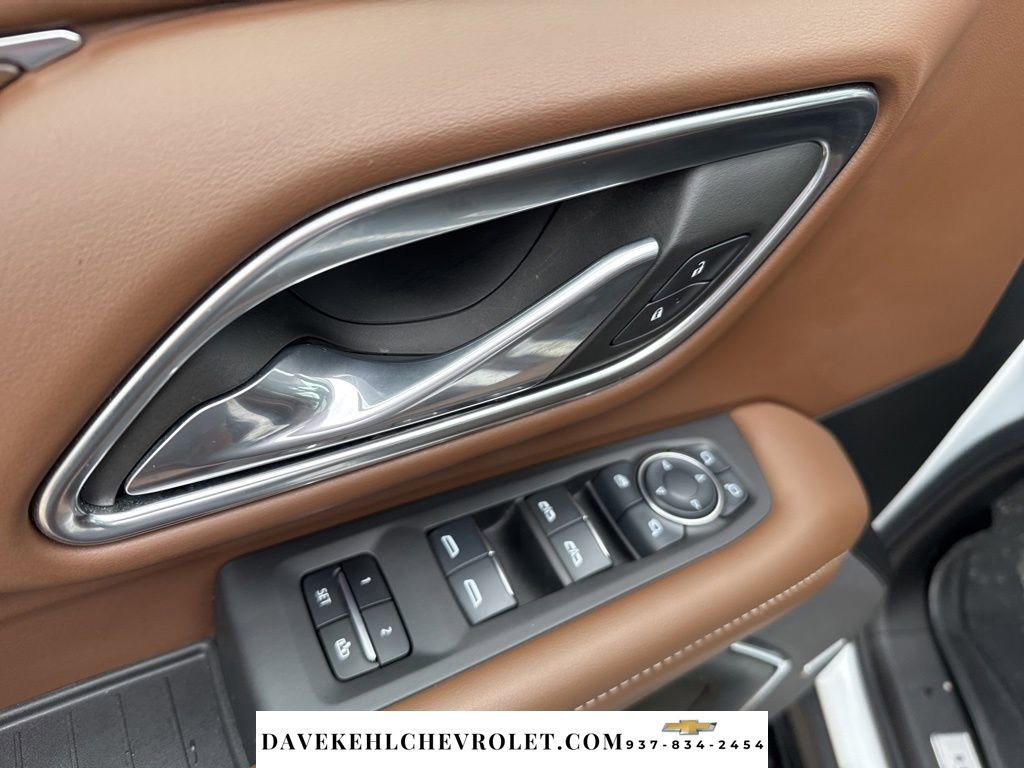 Used 2024 Chevrolet Tahoe High Country image 11