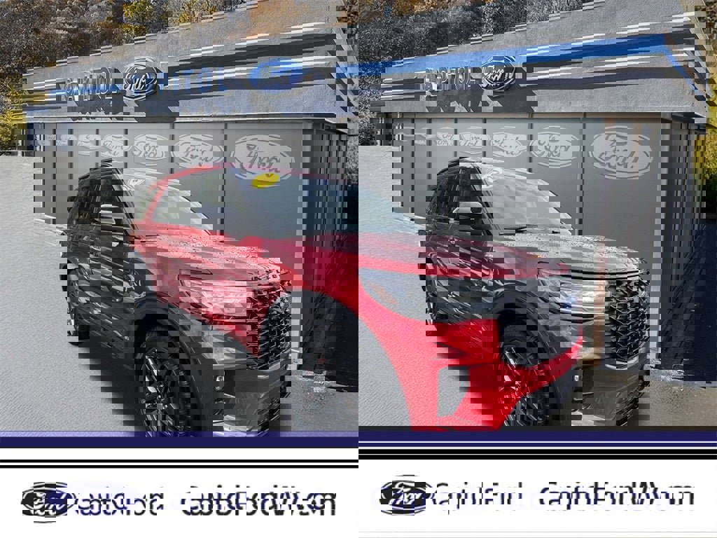 Used 2025 Ford Explorer ST-Line w/ Premium Package