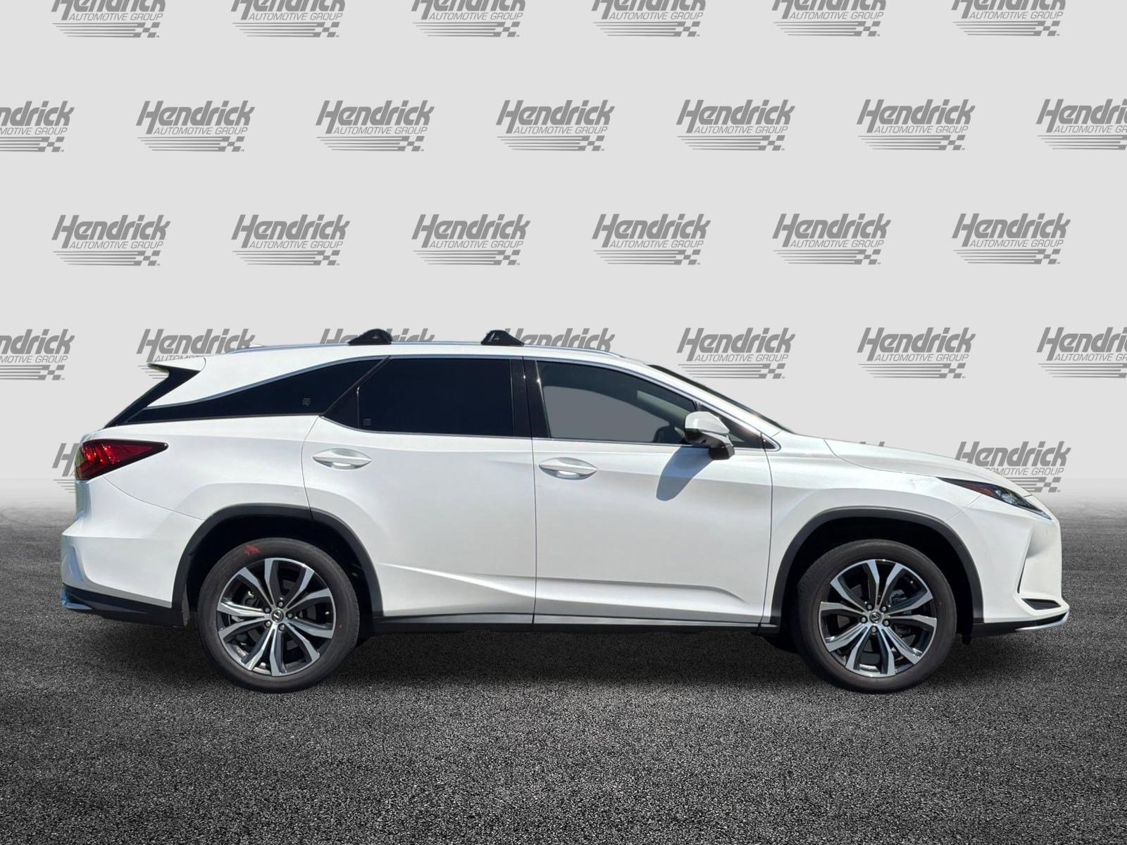 Certified 2022 Lexus RX 350L Premium w/ Premium Package AWD/4WD image 3