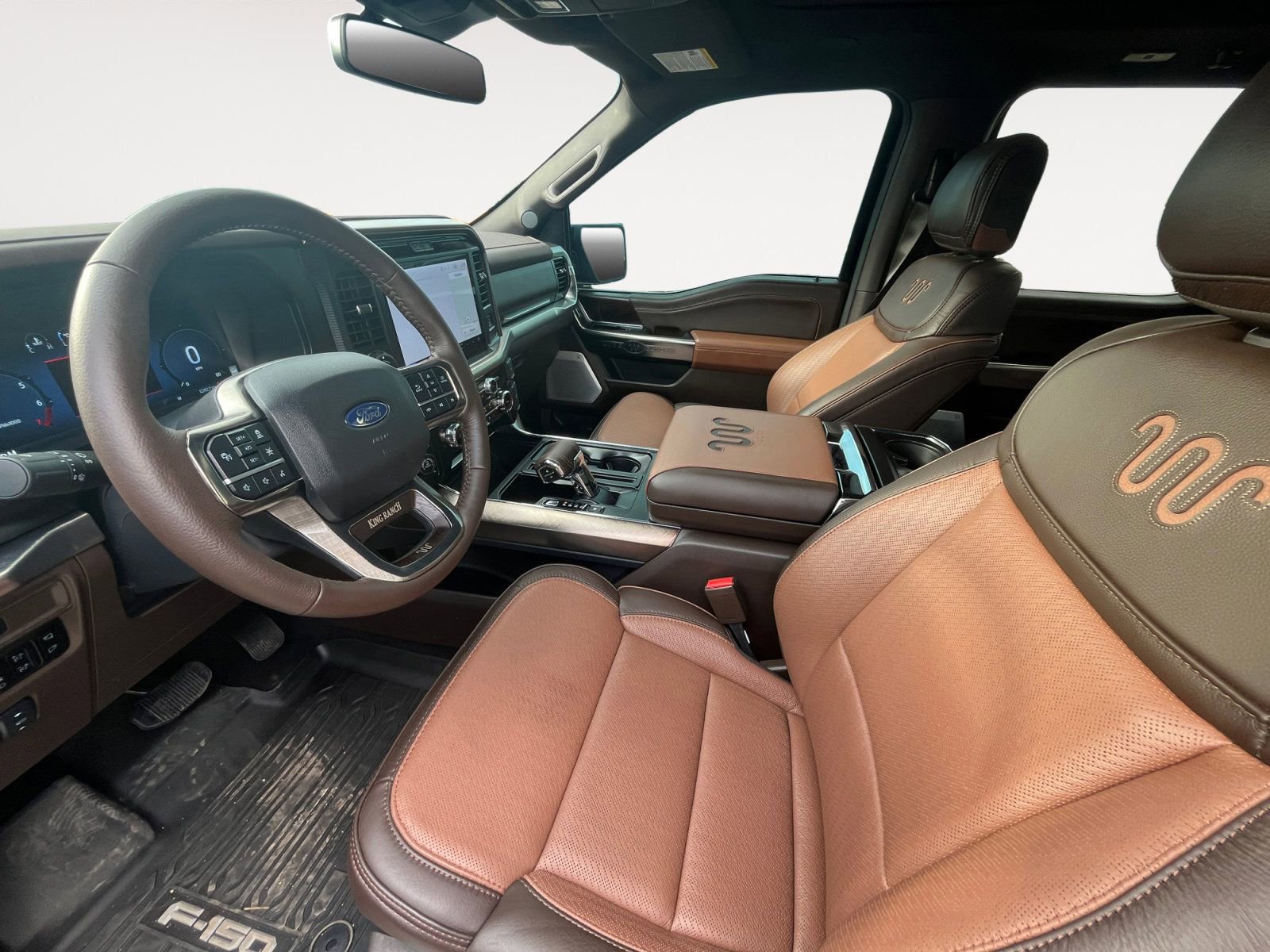 Used 2025 Ford F150 King Ranch w/ FX4 Off-Road Package image 9