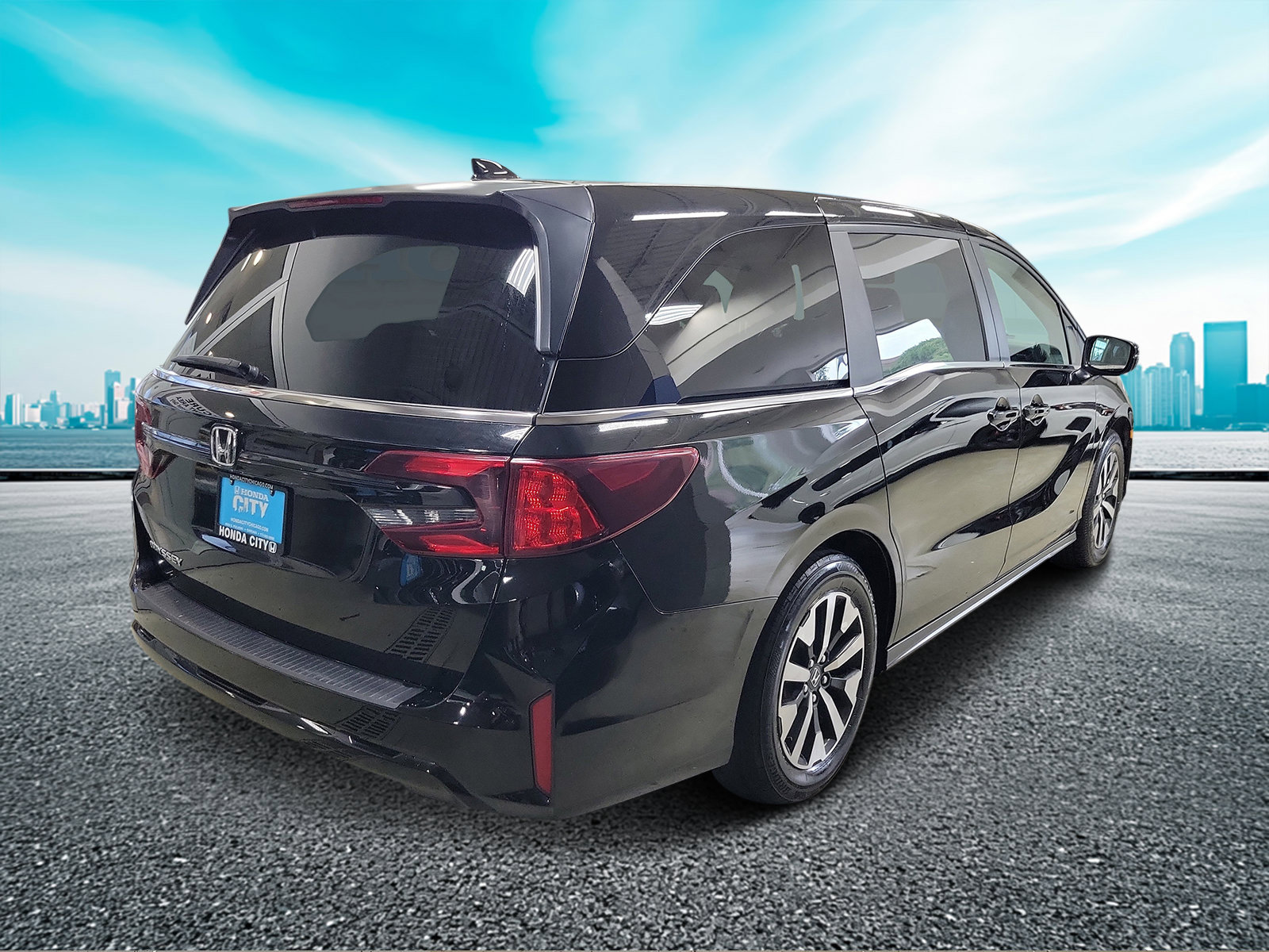 Used 2025 Honda Odyssey EX-L image 4