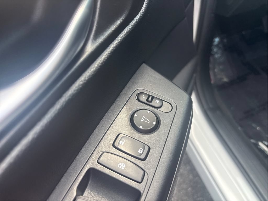 Used 2025 Honda CR-V Sport image 41