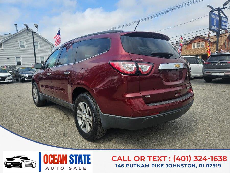 Used 2015 Chevrolet Traverse LT image 3