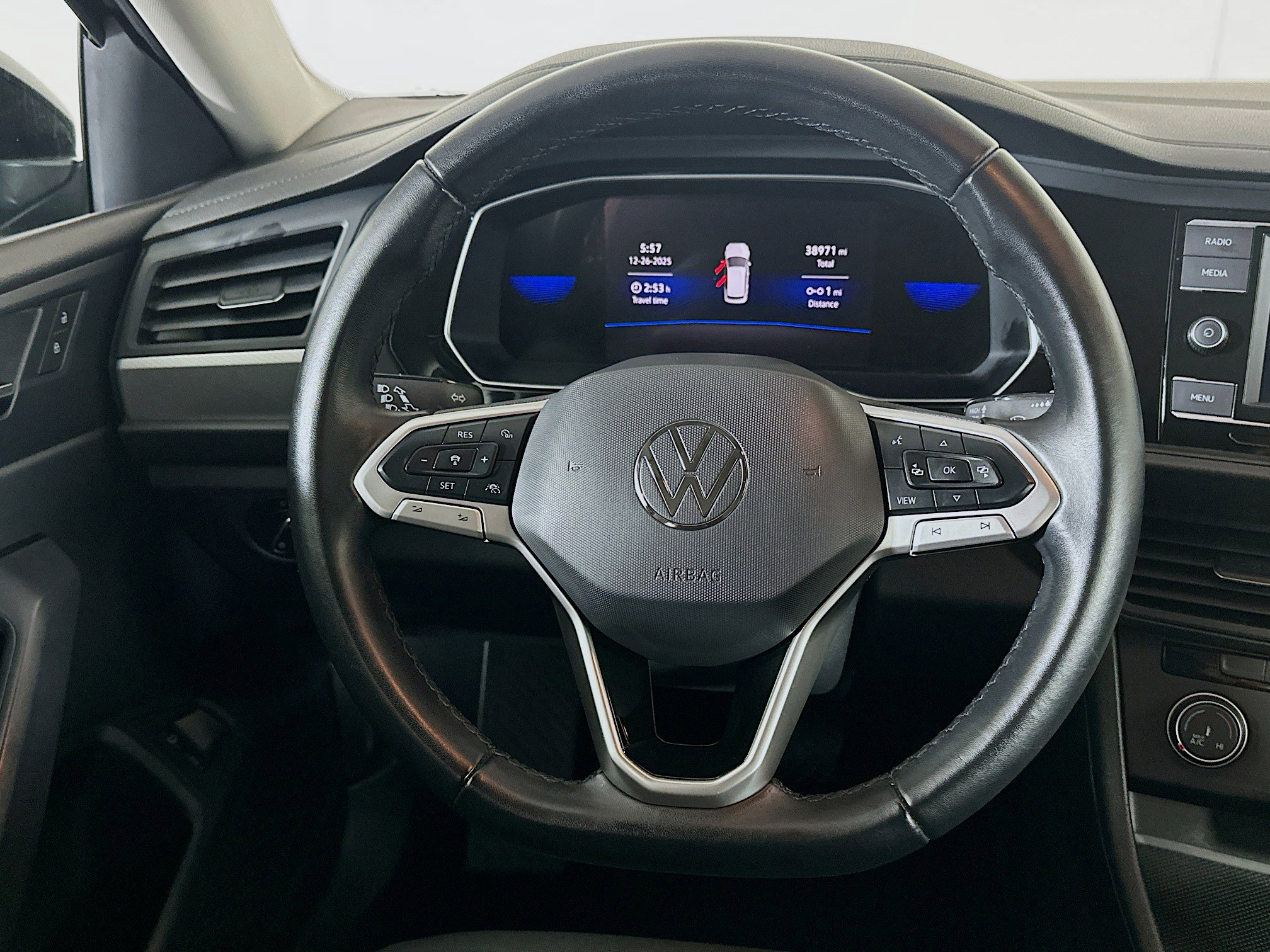 Used 2024 Volkswagen Jetta S image 18