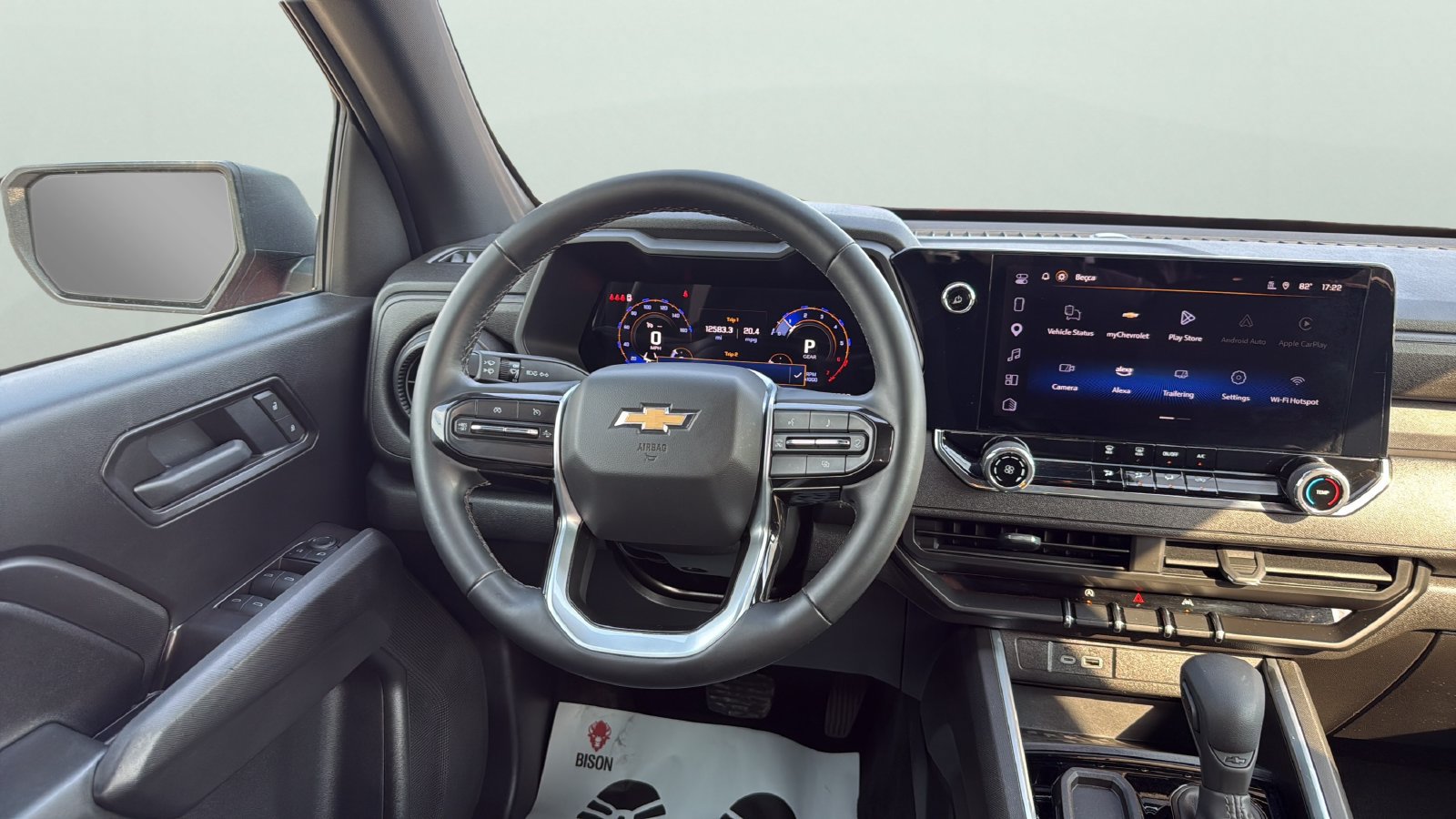Used 2025 Chevrolet Colorado W/T w/ WT Convenience Package II RWD image 12