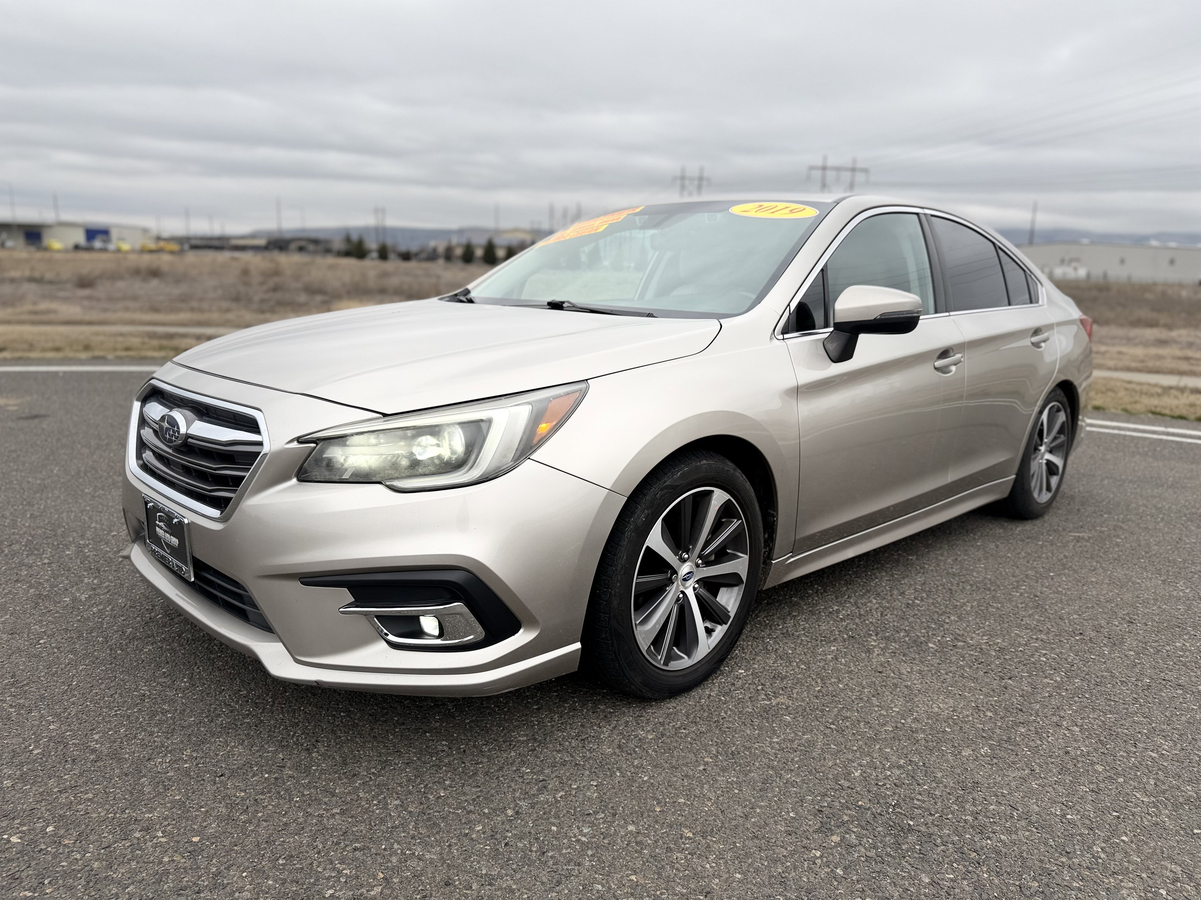 Used 2019 Subaru Legacy 2.5i Limited AWD/4WD image 1