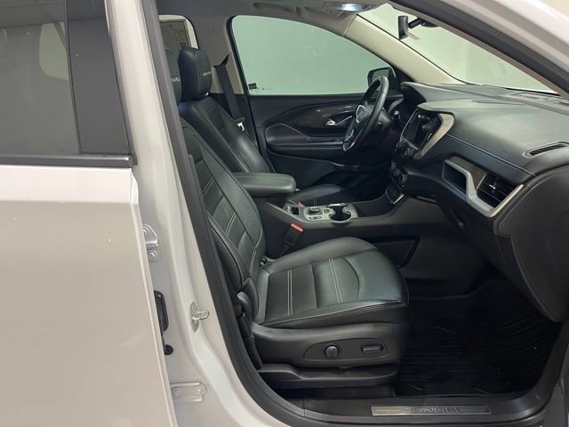 Used 2024 GMC Terrain Denali w/ Denali Premium Package image 24