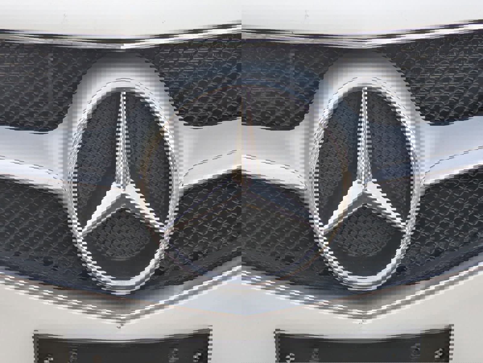 Used 2015 Mercedes-Benz E 400 Cabriolet image 26