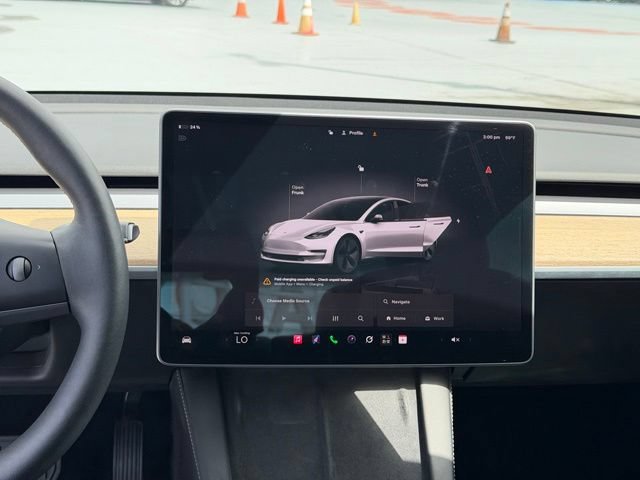 Used 2022 Tesla Model 3 Long Range AWD/4WD image 18