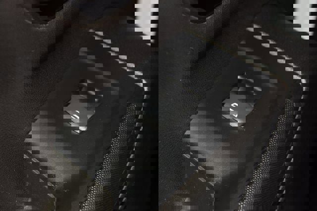 Used 2023 GMC Sierra 2500 Pro w/ Convenience Package image 34