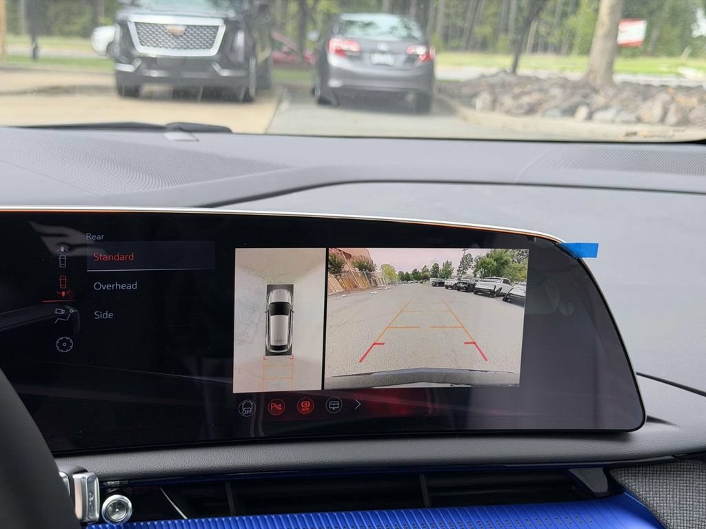 New 2026 Cadillac Optiq V AWD/4WD image 21