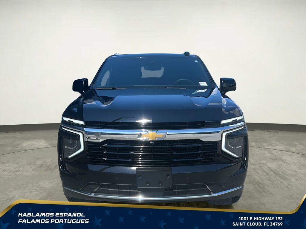 Used 2025 Chevrolet Suburban LS RWD image 9