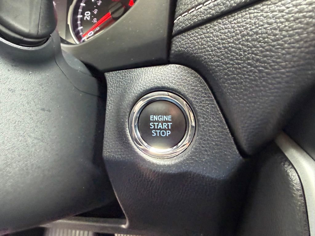 Certified 2022 Toyota RAV4 XLE AWD/4WD image 25