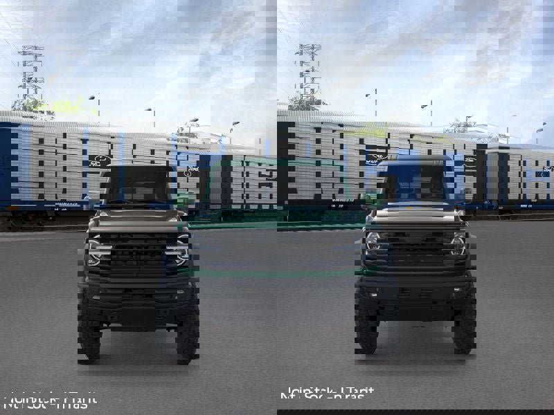 New 2025 Ford Bronco Outer Banks image 6