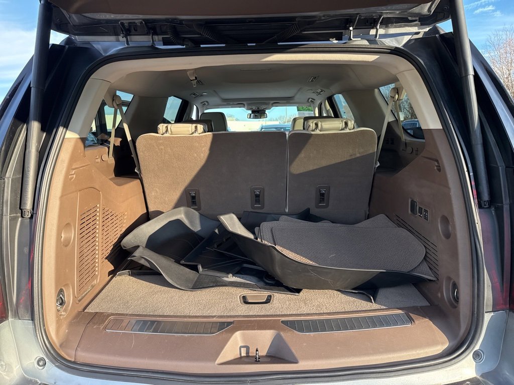 Used 2023 GMC Yukon XL Denali image 21