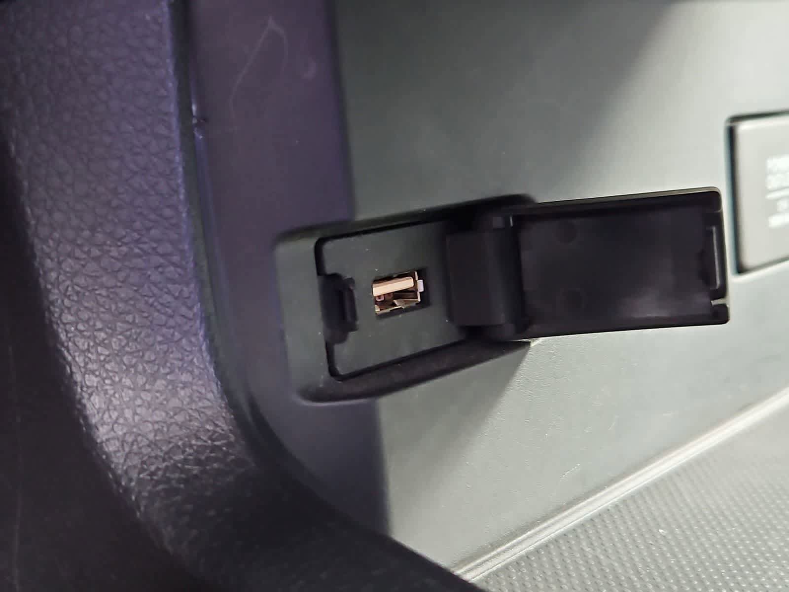 Used 2019 Honda Civic EX-L image 31