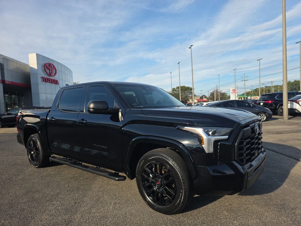 Used 2022 Toyota Tundra SR5 w/ TRD Sport Package RWD image 3