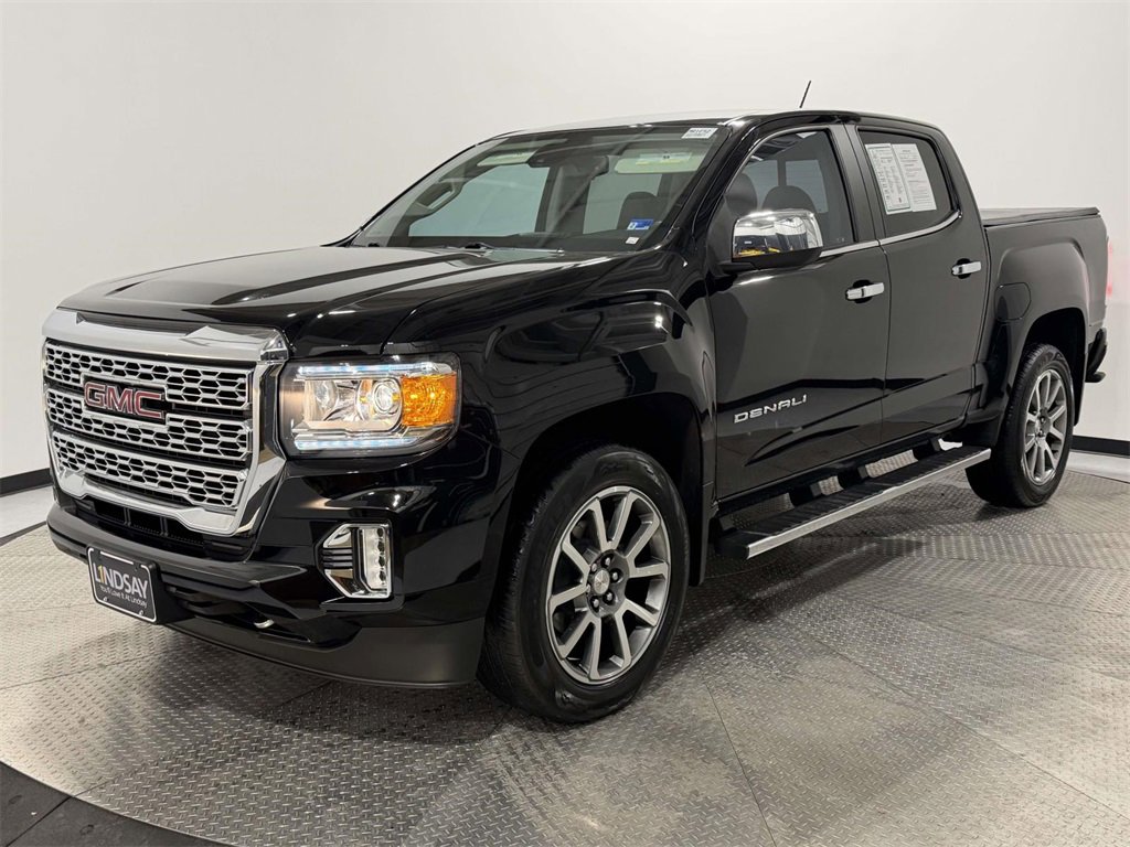 Used 2021 GMC Canyon Denali image 3