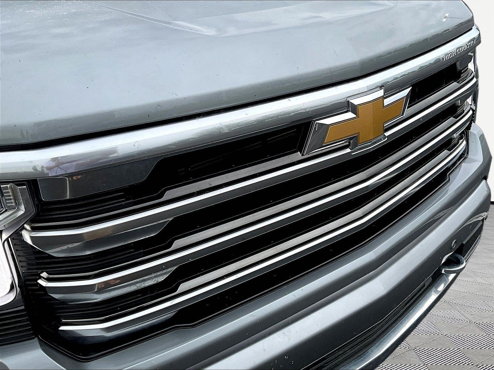 Used 2024 Chevrolet Silverado 1500 High Country w/ High Country Premium Package AWD/4WD image 32