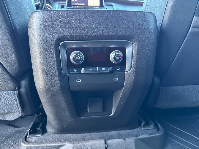 Used 2021 Chevrolet Tahoe Premier w/ Premium Package AWD/4WD image 36