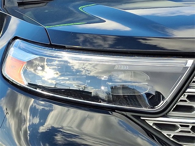 Used 2022 Ford Explorer Limited w/ Hybrid Equipment Group 310A image 9