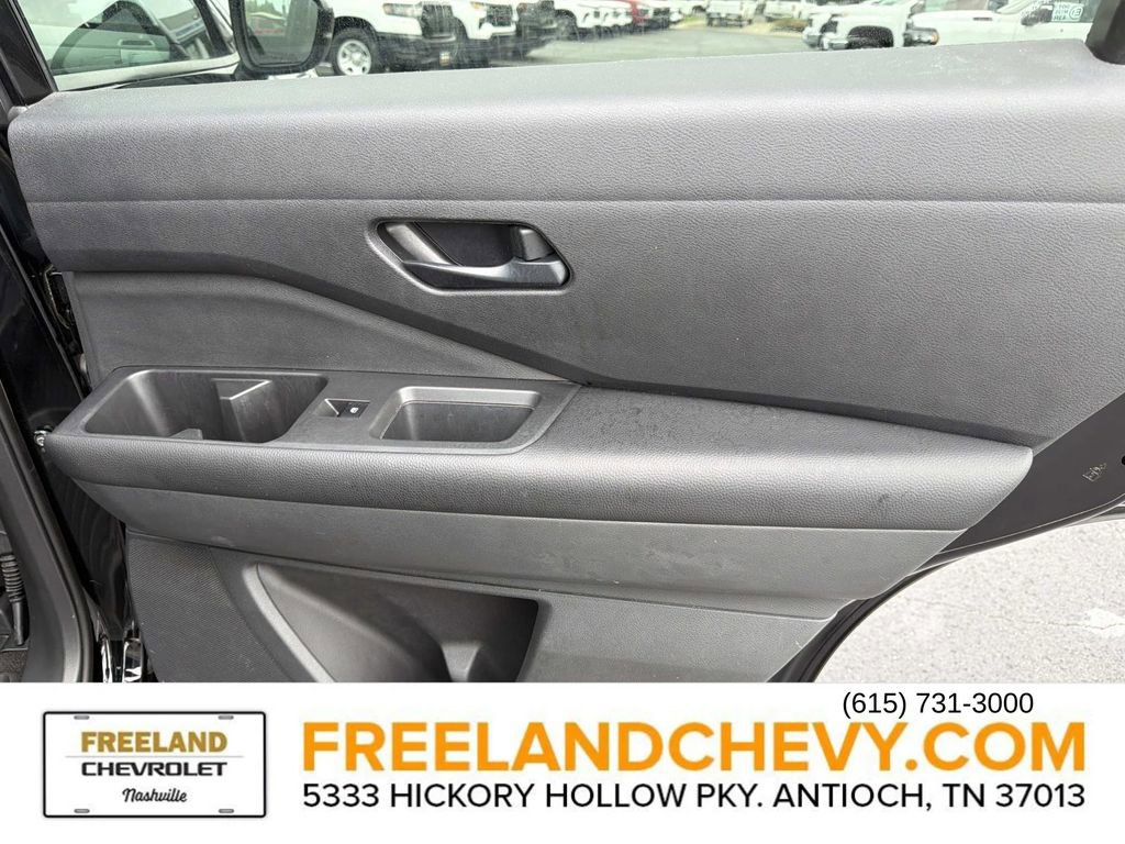 Used 2023 Nissan Pathfinder Rock Creek image 22