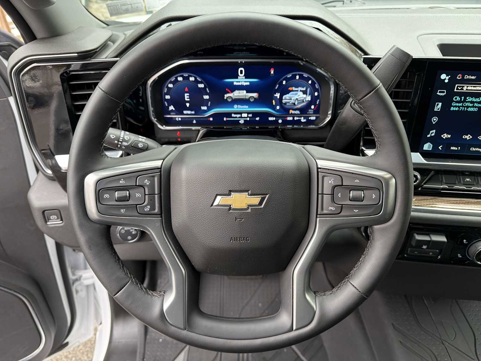 Used 2023 Chevrolet Silverado 1500 LT w/ Protection Package image 12