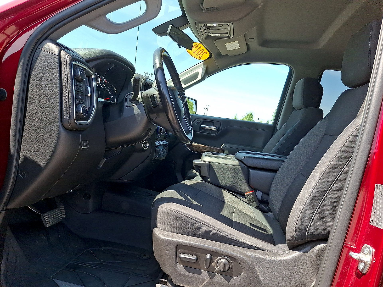 Used 2019 Chevrolet Silverado 1500 LT w/ All-Star Edition AWD/4WD image 11