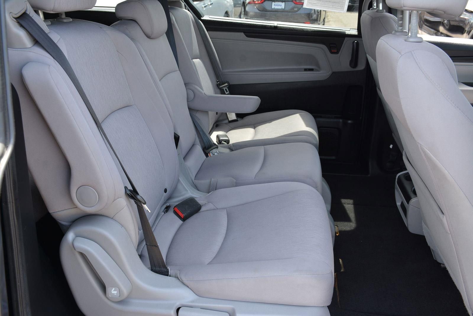 Used 2019 Honda Odyssey EX image 17