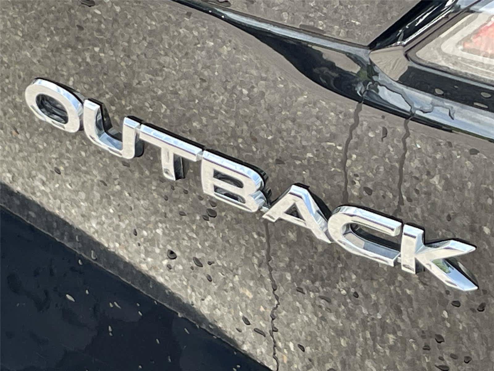 Used 2022 Subaru Outback Premium AWD/4WD image 10