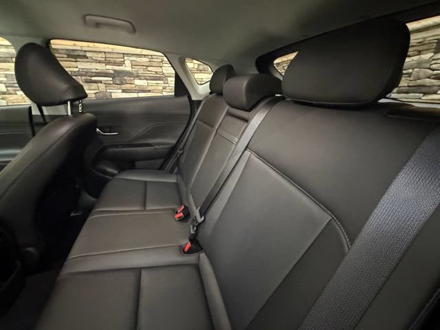 Used 2026 Hyundai Kona SEL Premium AWD/4WD image 31
