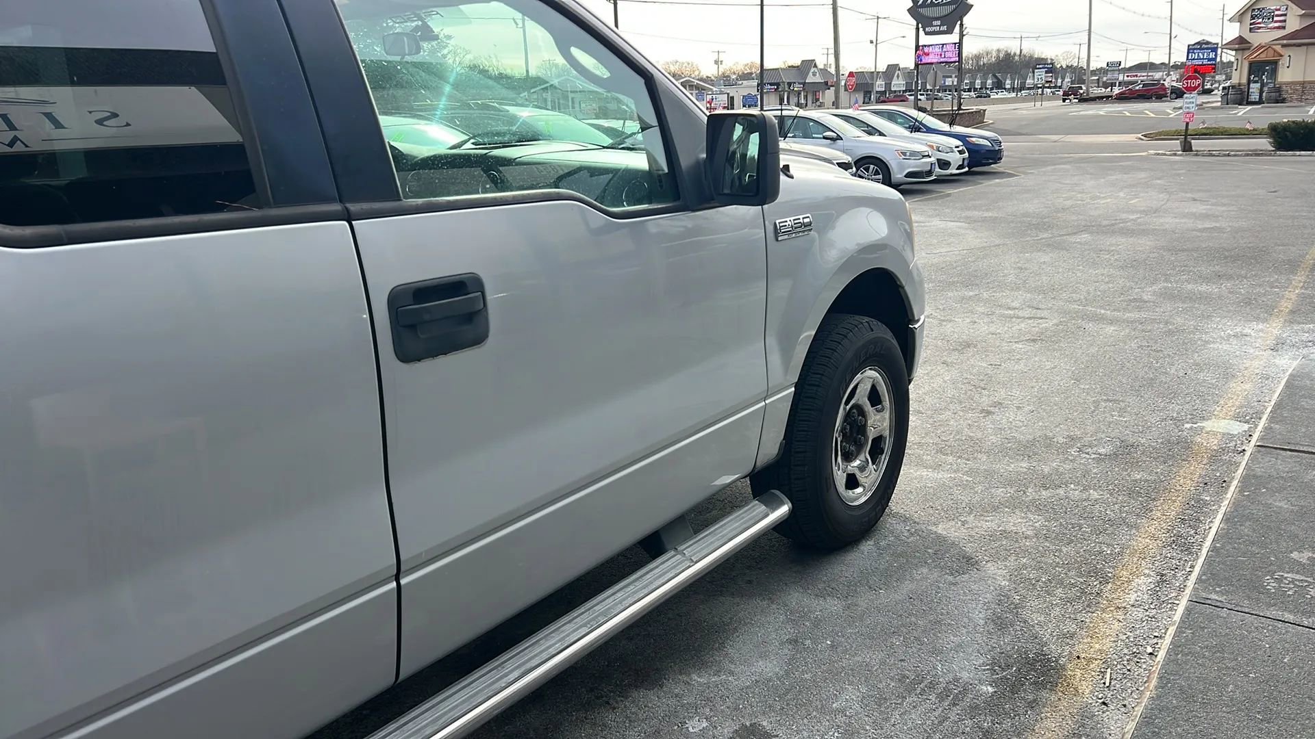 Used 2006 Ford F150 XLT image 11