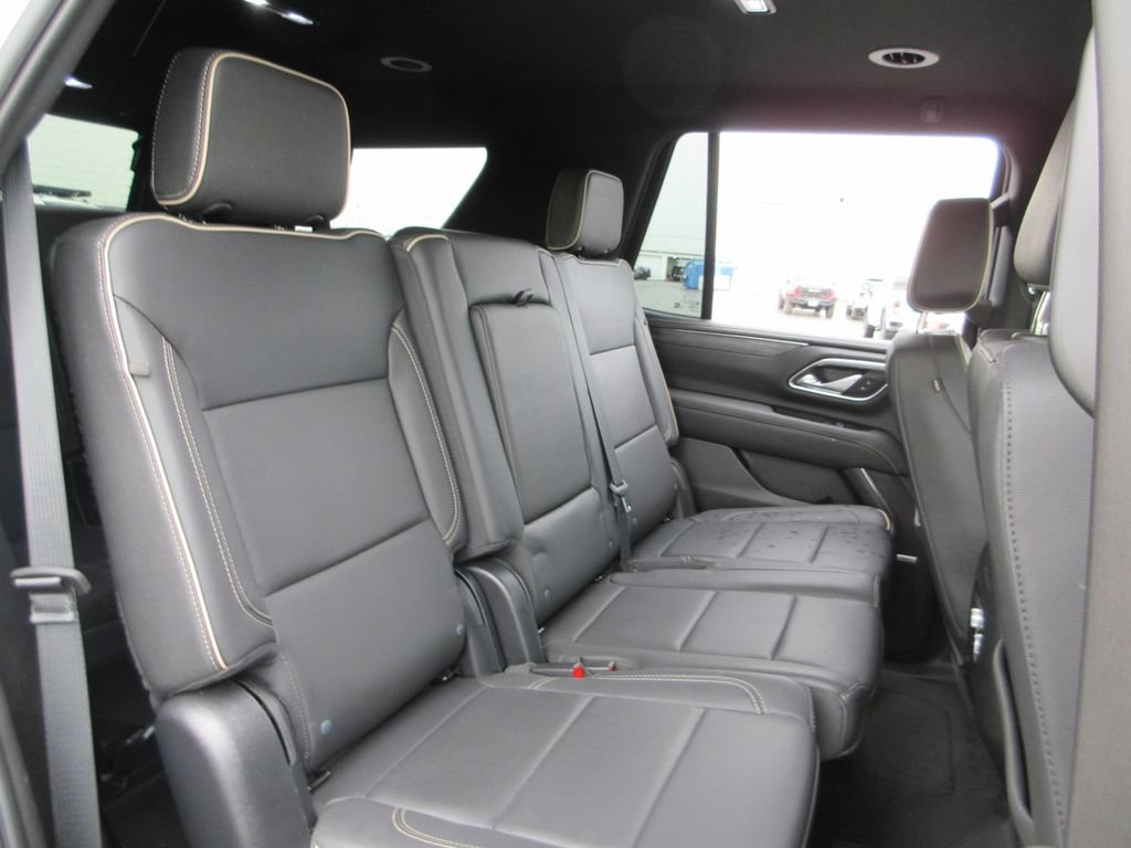 Certified 2023 GMC Yukon SLT w/ Max Trailering Package AWD/4WD image 24