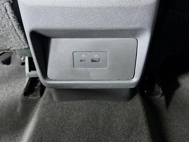 Certified 2023 Nissan Rogue SV image 25