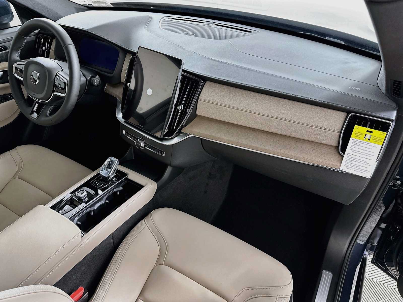 New 2027 Volvo XC90 B6 Plus AWD/4WD image 28