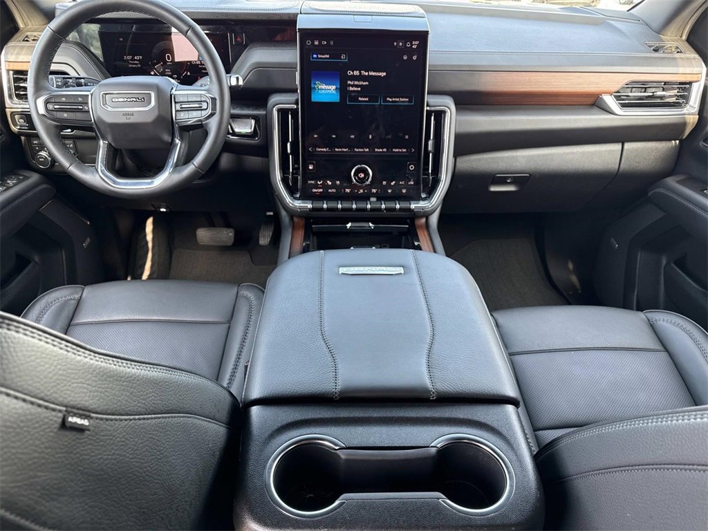 Used 2025 GMC Yukon Denali image 23