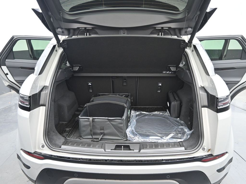 New 2026 Land Rover Range Rover Evoque S image 14