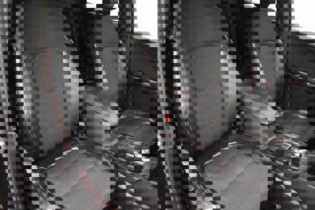 Used 2023 Ford Escape ST-Line image 6