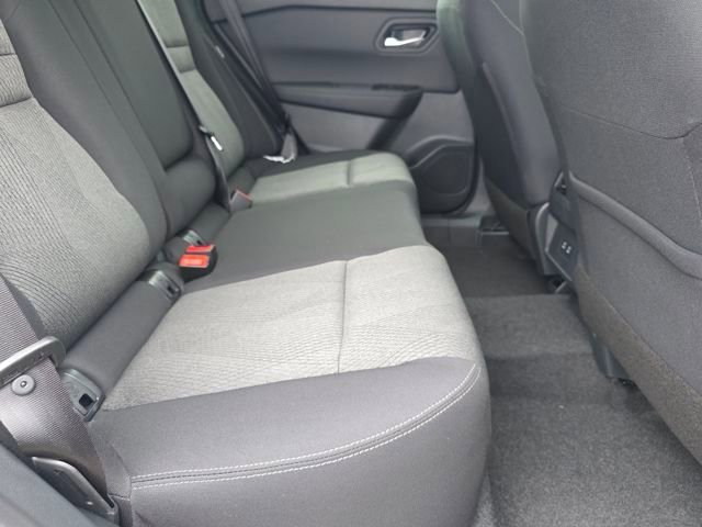 New 2026 Nissan Rogue SV w/ Cold Weather Package AWD/4WD image 19