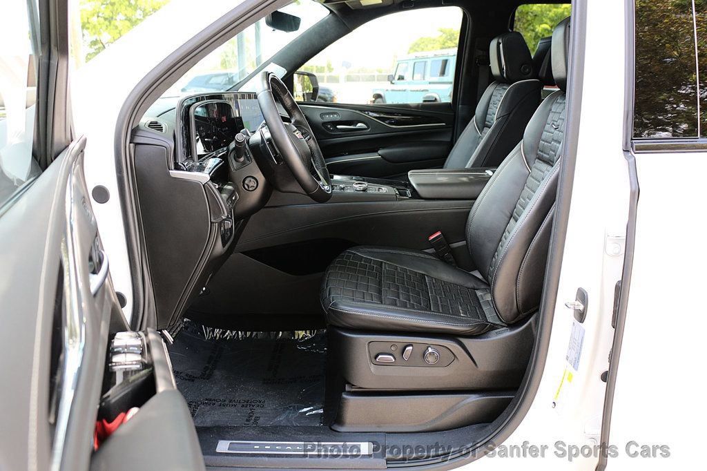 Used 2023 Cadillac Escalade V AWD/4WD image 27