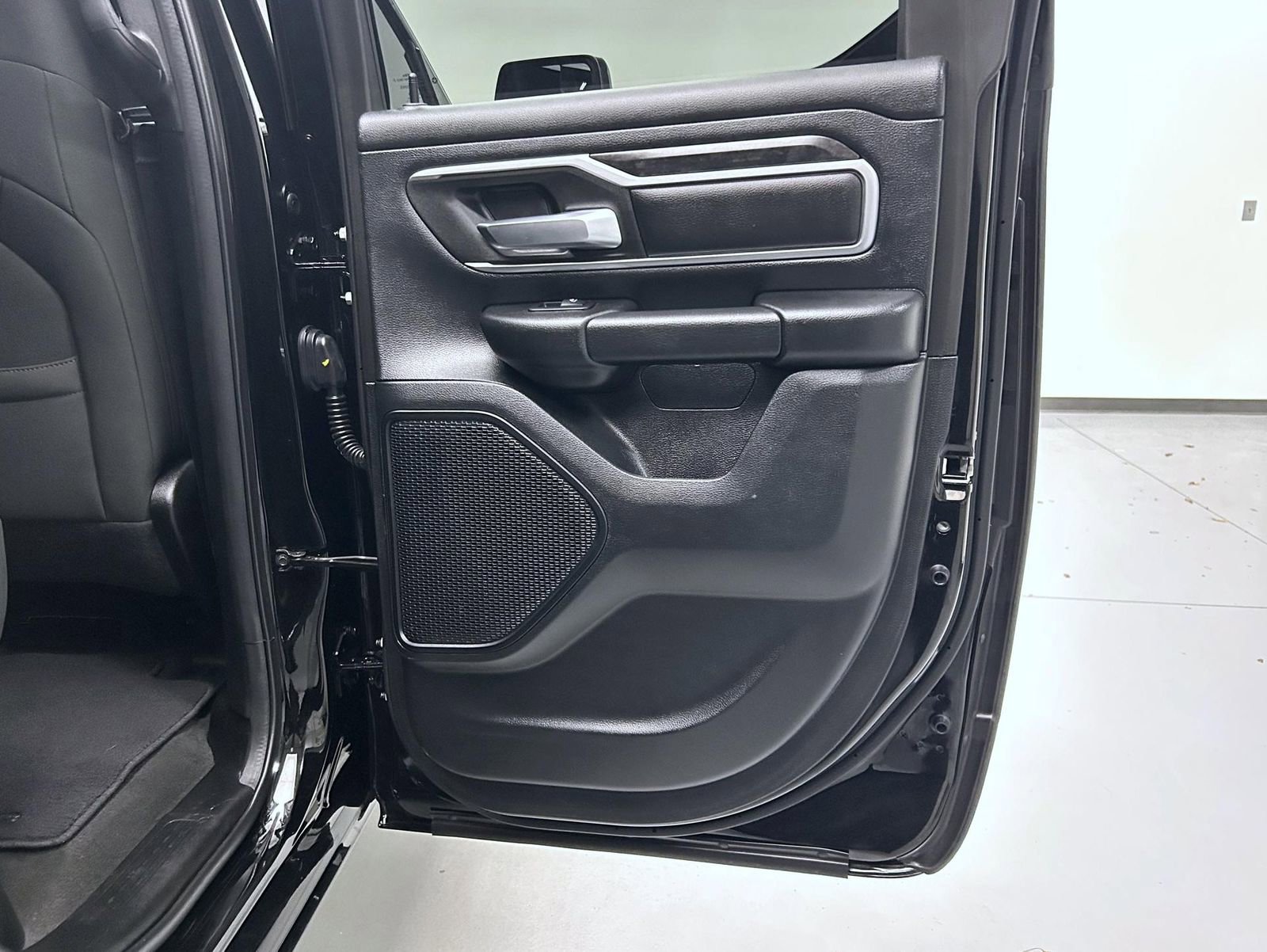 Used 2021 RAM 1500 Big Horn image 17